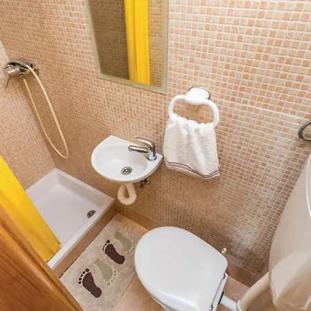 In Brsec With House Sea View Brseč