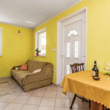 Nice Home In Brsec With House Sea View