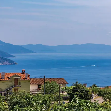 Nice Home In Brsec With House Sea View *