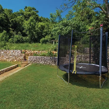 Nice Home In Brsec With House Sea View Brsec